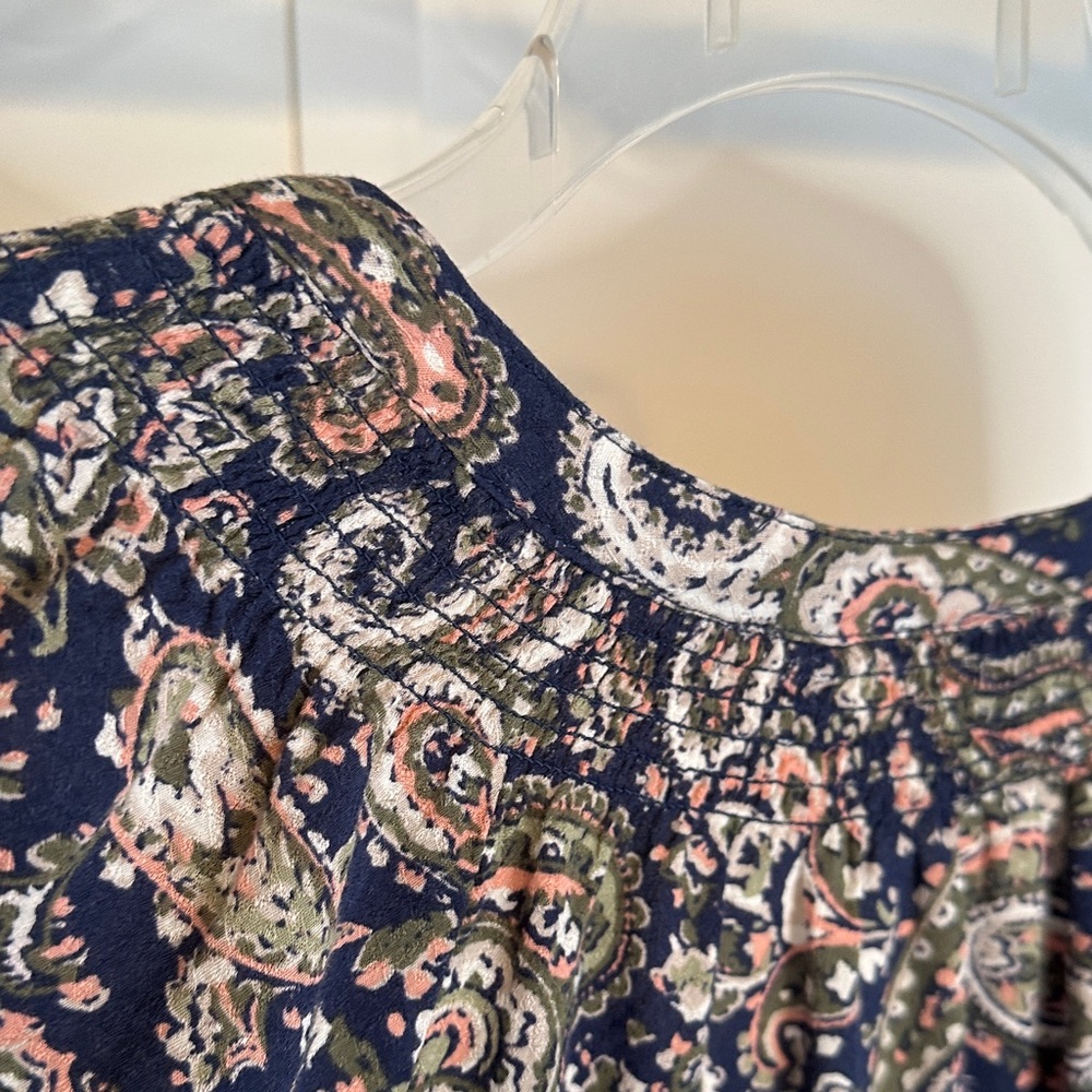 Westport‎ Navy and Pink Paisley Blouse - Picture 8 of 13